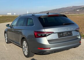 Škoda Superb Combi 4x4 94'000km PREMIUM 2021 - 11