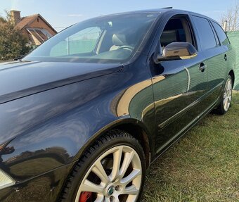 Škoda Octavia II Combi RS 2.0Tdi - 11