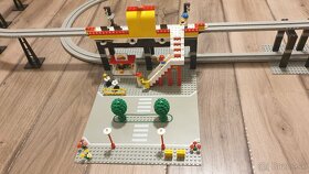 Lego 6399 Airport Shuttle monorail - 11