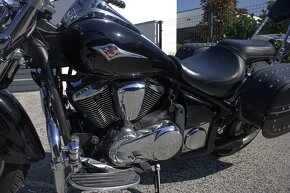 Kawasaki Vulcan VN 900 Classic - 11