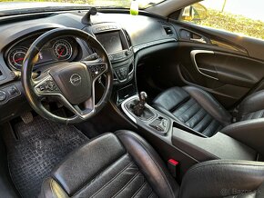 Opel Insignia 2.0 CDTI - 11