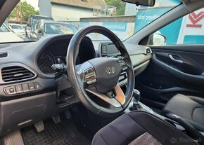 Hyundai i30 1.4-TAŽNÉ-1.MAJITEL-ALU - 11