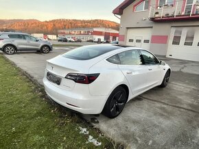 Tesla Model 3 Long Range Dual AWD - 11