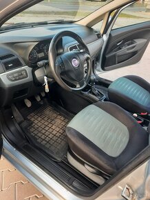 Fiat grande Punto - 11