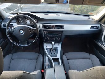 BMW 330xd touring - 11