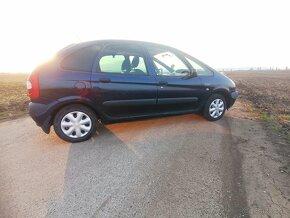 Citroën xsara Picasso 2,0 hdi - 11