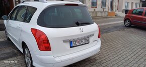 Znížená cenaPredám Peugeot 308 combi 1.6diesel.r.v2010 - 11