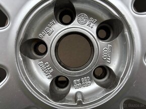 Audi 9-Spoke Wheels R18 - 11