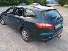 Ford Mondeo combi Ghia MK4 2.0tdi - 11