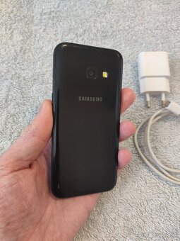 Samsung Galaxy A3 16GB - 11