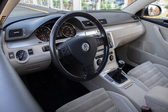 Volkswagen Passat 1.8 TSI Highline - 11