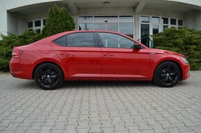 ŠKODA SUPERB III 2.0 TDI SPORTLINE, NAVI, KOŽA,R18, TOP STAV - 11