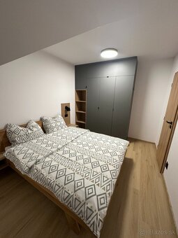 Vysoké Tatry, apartmán 100 m2, výhľad na hory - 11