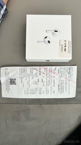 Apple AirPods 3. Generácie Lightning nabíjacie púzdro - 11