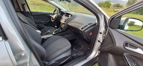 Ford Focus 1.5 Tdci - 11