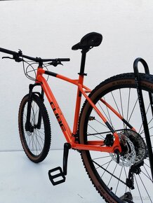 Nový Bicykel Cube Attention fireorange´n´black XL - 11