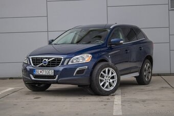 Volvo XC60 D5 AWD Momentum - 11