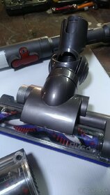 Dyson DC49 malý vysávač na diely - 11