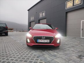 Hyundai i30 1.6 CRDi 110 Go 7DCT - 11