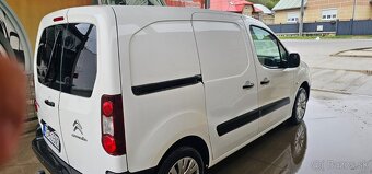 Citroen Berlingo 3 miestne - 11