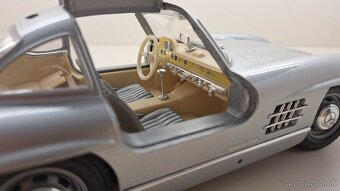 1:18 MERCEDES-BENZ 300SL, 1 - 11