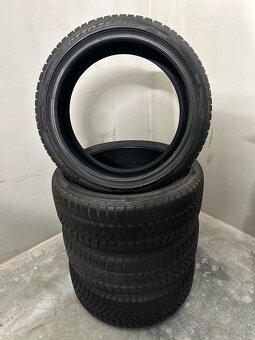 Zimné pneumatiky 225/40/19 Pirelli Sottozero 3 Winter AO - 11