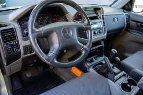 Mitsubishi Pajero 3.2 DI GLS - 11