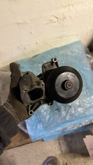 OEM DIELY BMW N47d20A 130KW - DROBNOSTI - 11