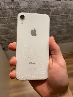 Iphone Xr 64GB - 11