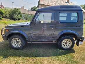 Suzuki Samurai - 11