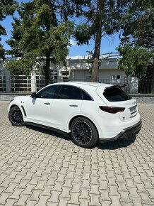 INFINITI FX VETTEL BRABUS LIMITOVANÁ EDÍCIA 150 KUSOV - 11