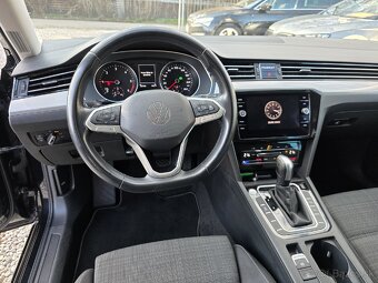 Volkswagen Passat Variant 2.0 TDI EVO Elegance DSG - 11