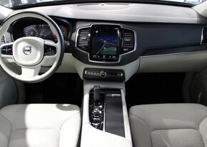 Volvo XC90 B5 AWD Momentum Pro / 7-míst nafta automat - 11