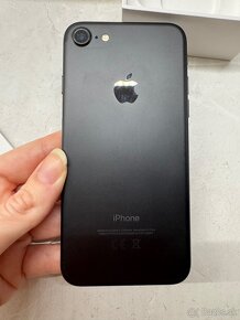 Apple iPhone 7 Black 128GB - 11