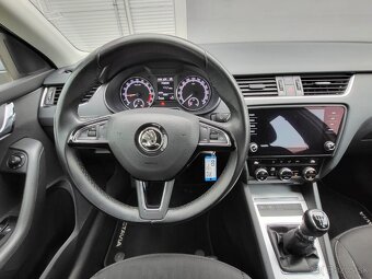 Škoda Octavia Combi 1.6TDI - 11