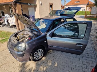 Renault Clio 1.2i Base 60k M5 3dv. (benzín) - 11