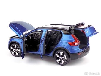 VOLVO XC40 RECHARGE - 1:18 PAUDI - 11