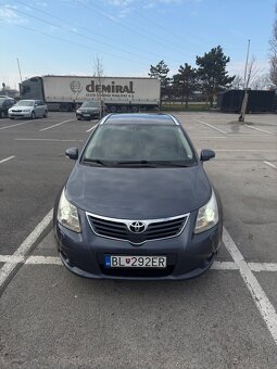 Toyota Avensis T27 - 11