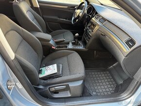 Škoda Superb 2.0 TDI CR 2010 PANO - 11