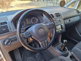 Volkswagen Touran 1.6 TDI - 11