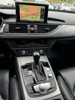 AUDI A4 Avant 3.0 tdi quattro S line - 11