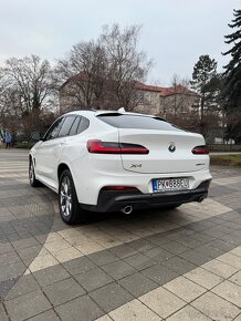 BMW x4 xDrive 20d A/T - 11