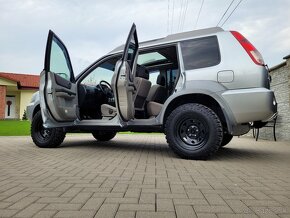 NISSAN X TRAIL 4X4 - 11