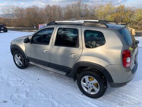 Dacia Duster 4x4 benzín+LPG - 11