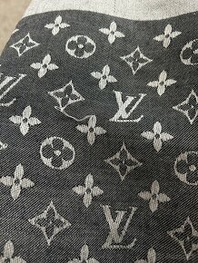 Louis Vuitton Monogram Denim Shawl - 11