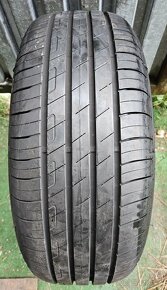 Špičkové letné pneu GoodYear - 215/55 r17 98W - 11