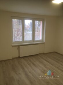 SPEKTRUM REALITY- Na PREDAJ 2 -izbový byt, 65 m2, Handlová,  - 11