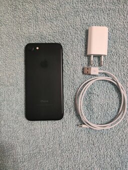 Apple iphone 7 128GB Black - 11