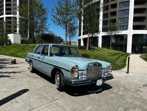 Mercedes 250 S - 11