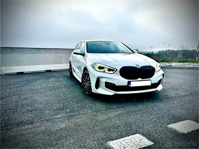 BMW rad 1 118i A/T Advantage M-sport pack - 11